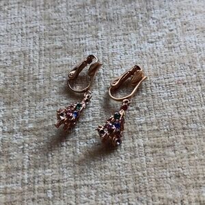 Gold Tone Clip On Christmas Tree Earrings